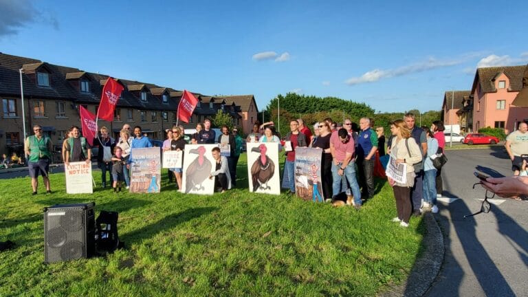 People Before Profit Fingal Supports The Residents’ And Catu Anti-Eviction Rally In Applewood, Swords