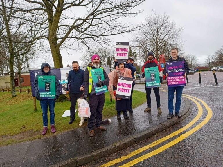 Solidarity With Magee UCU Strike. End Insecure Zero Hour Contracts.